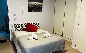 BOTEROS - Precioso Loft totalmente equipado con patio andaluz en el Centro de Sevilla